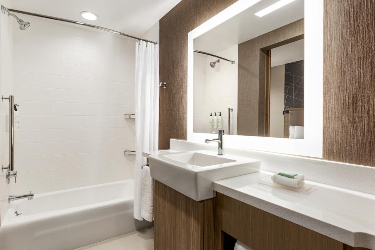 Springhill Suites By Marriott Camp Hill Exterior photo